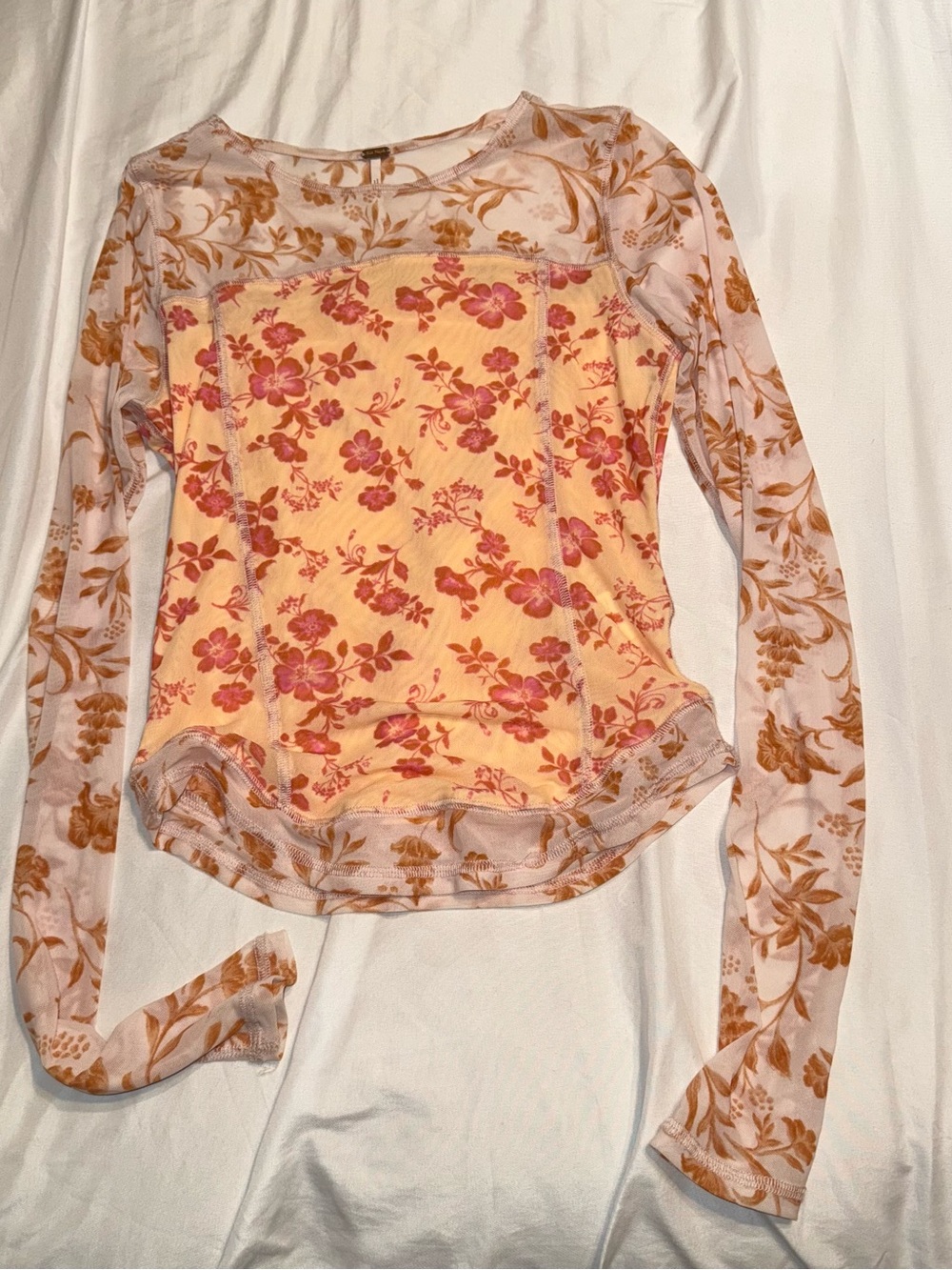 Floral Long Sleeve Crewneck Top in Pink and orange